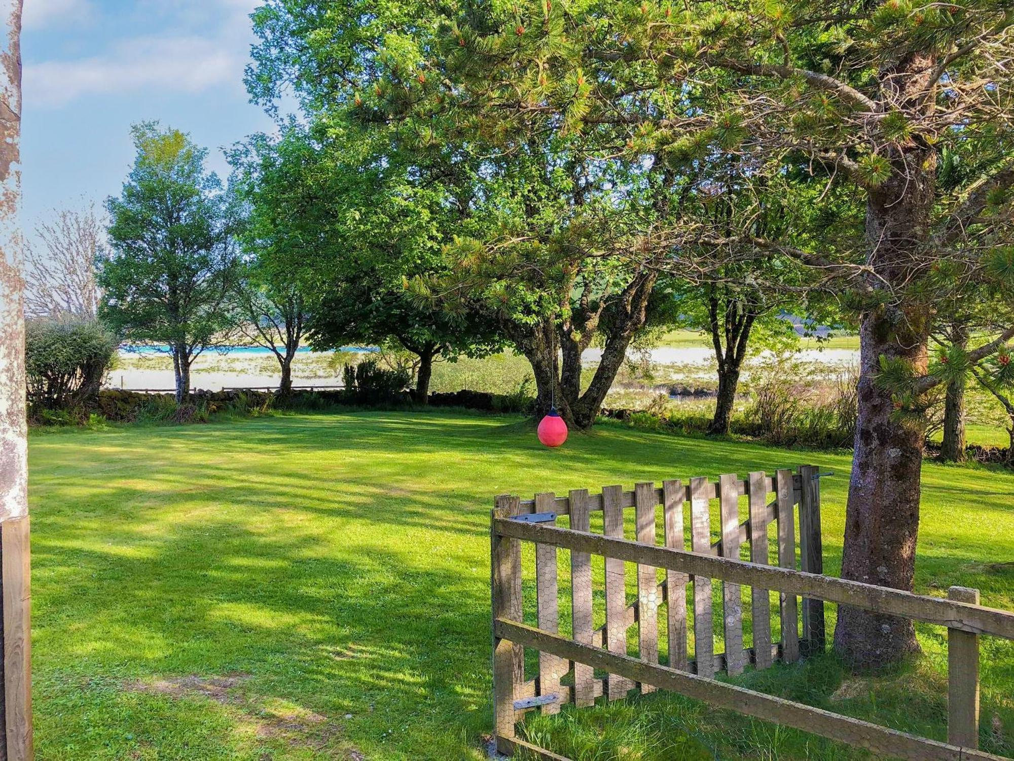 Ledmore Villa Ardnacross Farm Exterior photo